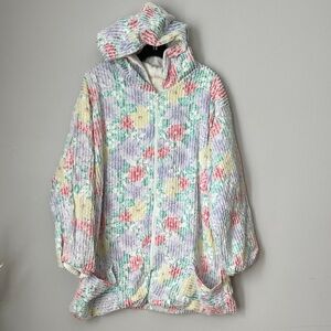 Pastel floral print chenille hooded jacket with a full zip and pockets